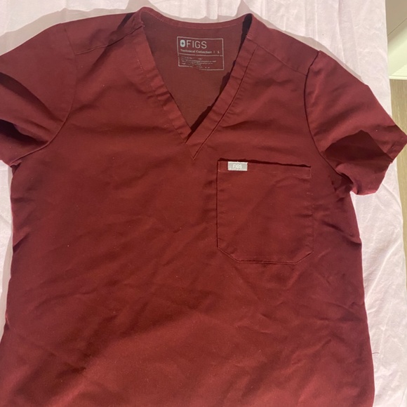 Figs burgundy scrub set - Picture 2 of 5